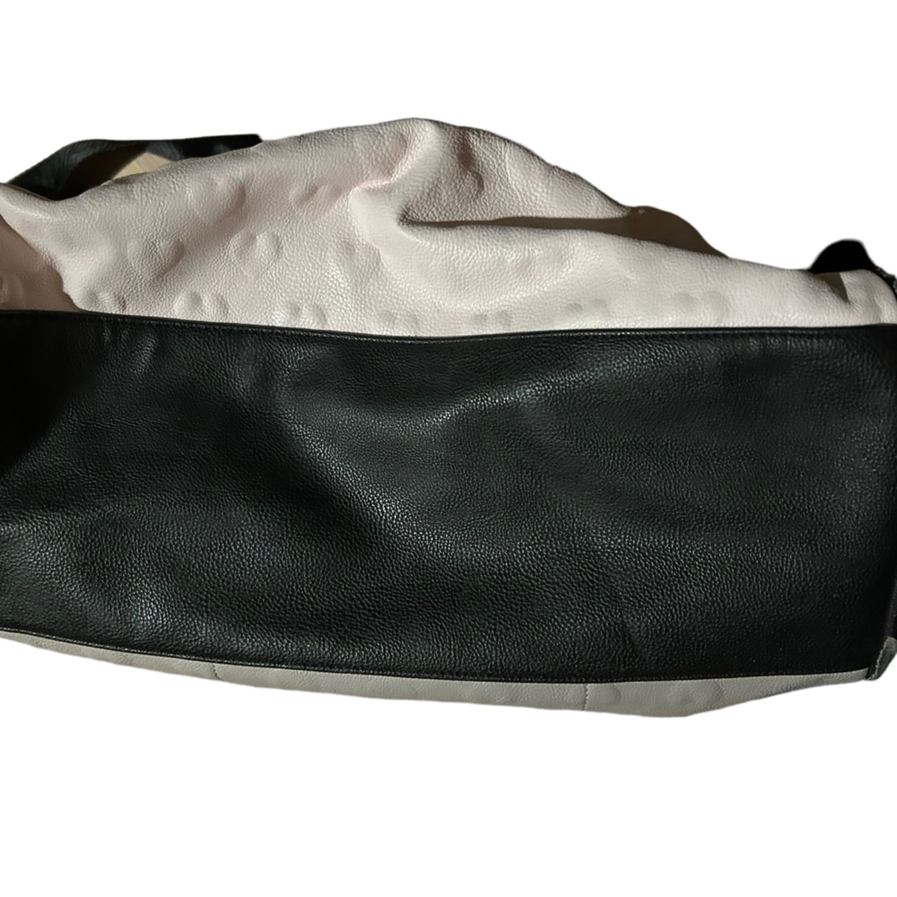 Betsey Johnson Quilted Diaper Bag Shoulder Or Crossbody W/pad & Cat Pouch - Picture 6 of 15